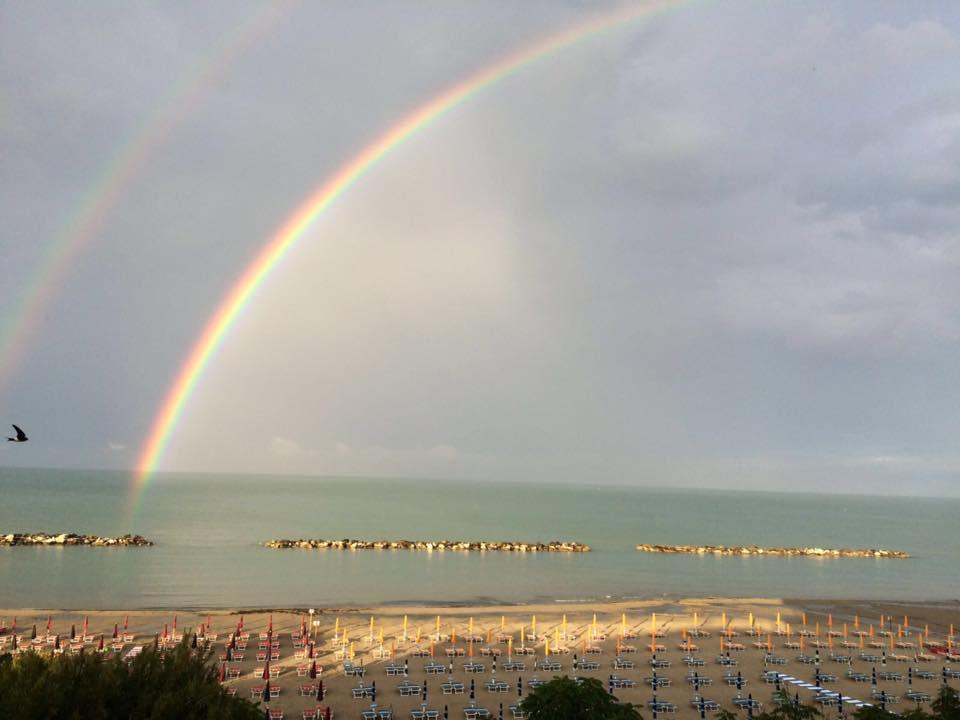 Hotel Capital Cupra Marittima Exteriér fotografie